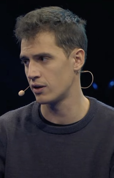 Arthur Mensch